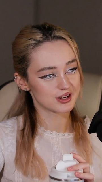 На твиче не найдёшь #sinicawho #twitch #komaddor #Just_v4sya смотреть онлайн