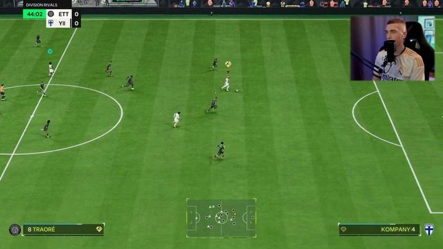 ТОП СХЕМА ДЛЯ КОМБИНАЦИОННОЙ ИГРЫ| 4-1-2-1-2 УЗКАЯ EAFC25