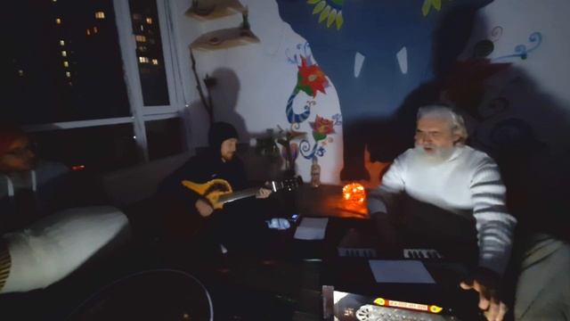 Нанда-Яшода-дулал Гири-варадхари Гопал + киртан