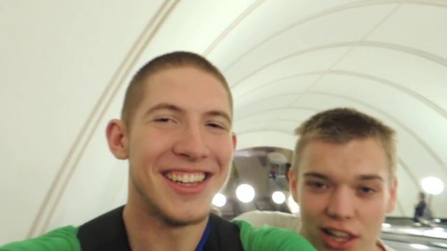 Будем смотреть только мы , ага