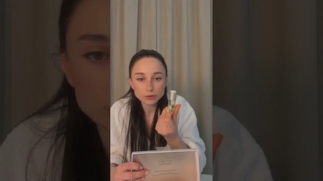 Новейшая разработка по омоложению кожи без уколов и о? смотреть онлайн