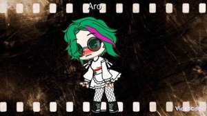 вару в платье горничной