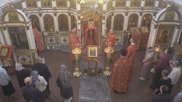 Запись трансляции 17 мая 17:00. Всенощное бдение смотреть онлайн