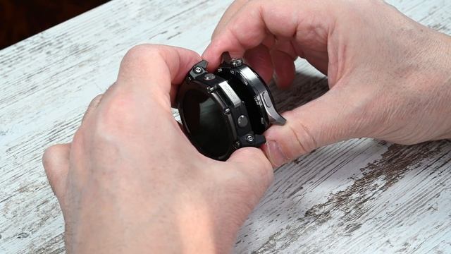 Седан против паркетного внедорожника Huawei GT5 Vs Amazfit T-Rex 3