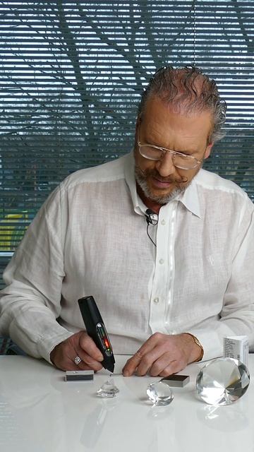 Можно ли отличить с помощью тестера натуральный и син?