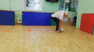 22.06. Остановка мяча внутренней стороной стопы
