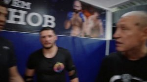 БОРЕЦ vs БОКСЕР в уличной драке