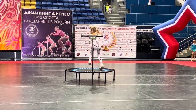 Джампинг фитнес. СОЛО 7-11 лет, Кашапова Агата, г. Железн? смотреть онлайн