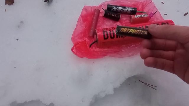 ТЕСТ ПЕТАРД НА НОВЫЙ ГОД | канал ARiStOcrAt497 смотреть онлайн