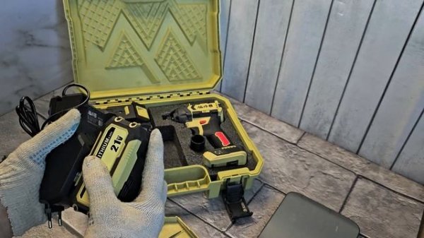 Винтоверт Feng Bao 280 nm / Feng Bao Screwdriver torque 280 nm (2 акб - 4.0 ач \ 18.5