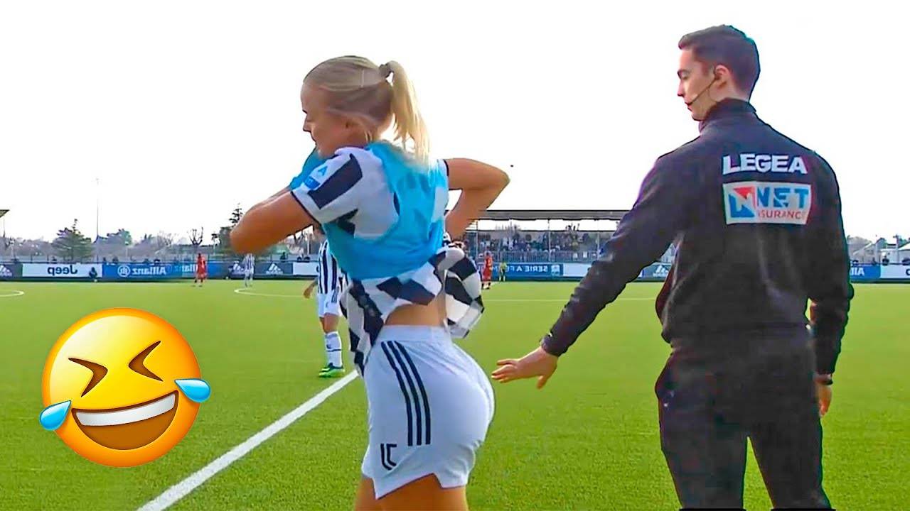 САМЫЕ СМЕШНЫЕ МОМЕНТЫ В ФУТБОЛЕ 2025 ЛУЧШИЕ ПРИКОЛЫ В ФУТБОЛЕ ВИДЕО ПРО ФУТБОЛ ПРИКОЛЫ В СПОРТЕ смотреть онлайн