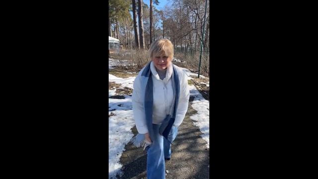 А ЦЕЛЫЙ МИР ЕЩЁ НЕ ЗНАЕТ смотреть онлайн