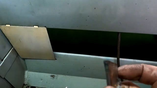 Заточка резцов в приспособлении на токарном станке смотреть онлайн