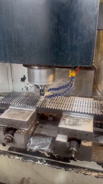 Зубчатая рейка для дровокола смотреть онлайн