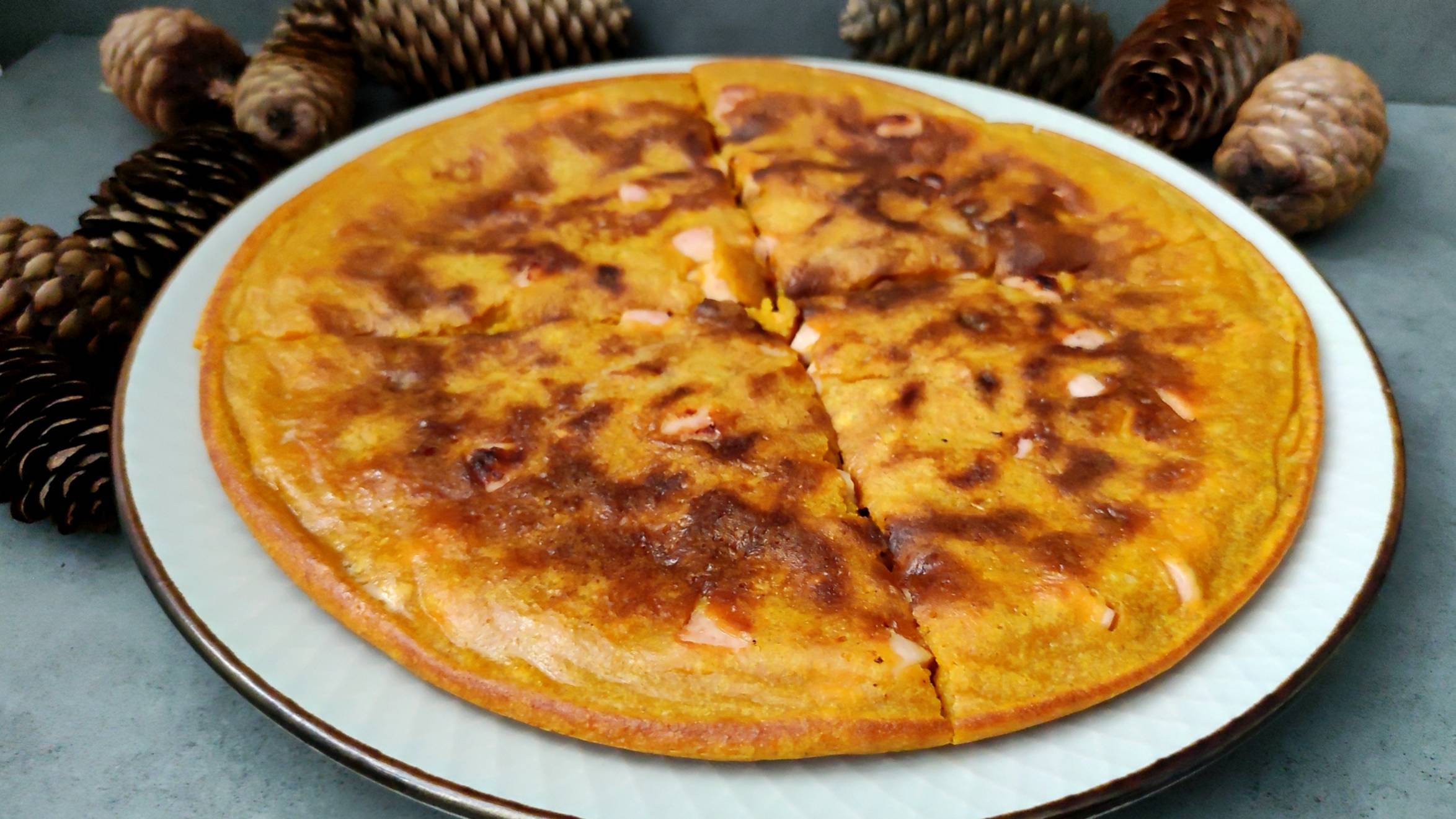 Вкусная лепёшка с сосисками на ужин или завтрак. Рецепт. смотреть онлайн