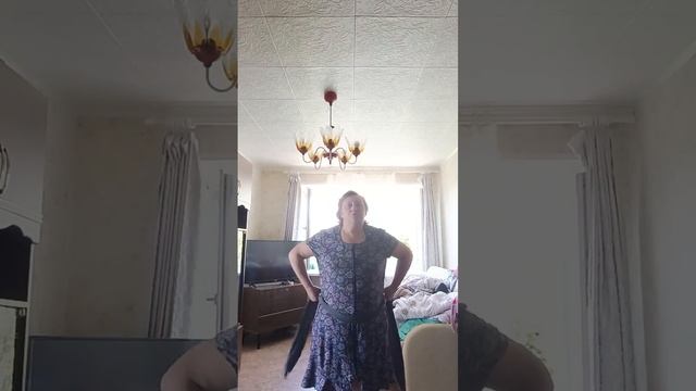 Укрепляю мышцы спины. Занятия с эспандером. смотреть онлайн