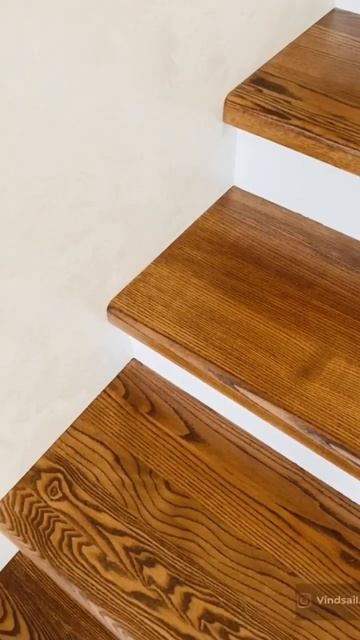 Дорогая лестница. Кривой поручень за 500 т.р смотреть онлайн