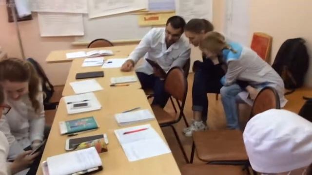 Пилотный выпуск ток-шоу 8 лечебная