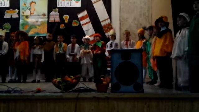 1 г клас, Ліля Павлівна, Шило Іван, Юрій Богданович - піс