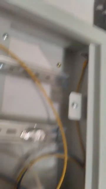 Подготовили кабель и провода заземления для расключе?