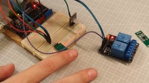 Бесконтактный сенсорный датчик уровня воды