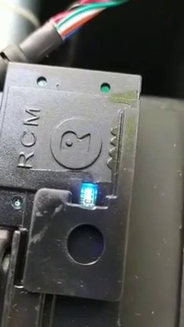 GSM на работе-гаpонокосилке Robomow. Индикатор нормальной р