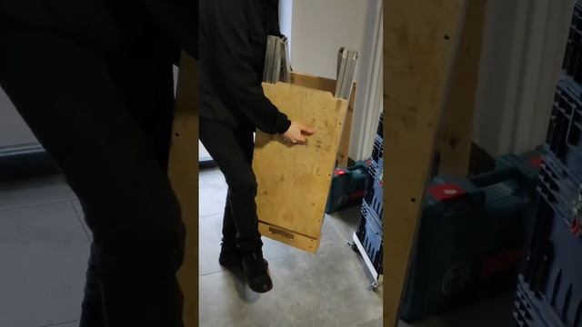 Стандартный набор монтажника специального назначени? смотреть онлайн