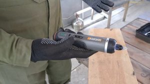 Аккумуляторный инструмент от WORX.  дремель WX-106. и отвер?