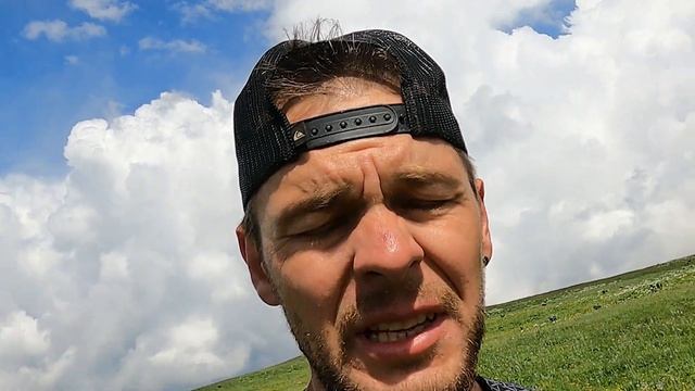 Бегом по плато Лаго-Наки. Пробежка по туристическому маршруту. смотреть онлайн