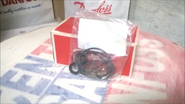Ремкомплект 211 20 565 0K Наличие НШ SEAL KIT SNP 2 46 BAW DANFOSS смотреть онлайн