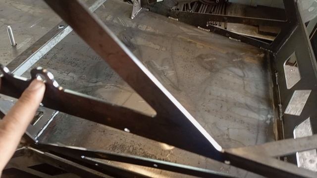 Пилигрим 600 в моде при любой погоде ... смотреть онлайн