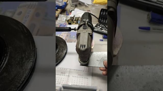 Подставка под электроножницы своими руками #stand for electri смотреть онлайн