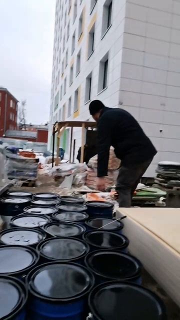 Доставка фанеры и битумного праймера от компании «Энк смотреть онлайн