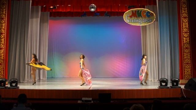 МИСС Степногорск 2015  #4. Дефиле в купальниках