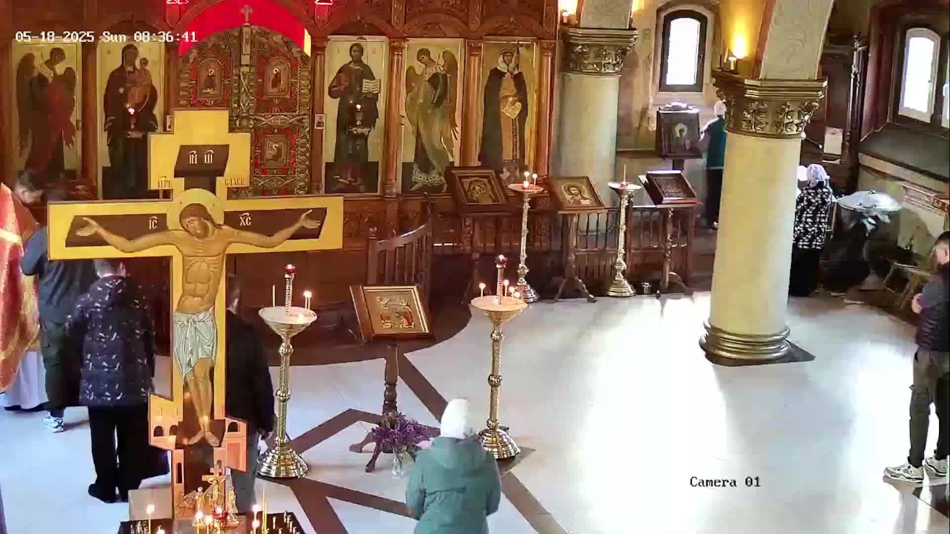 Божественная литургия. 18.05.2025 в 9-00. смотреть онлайн