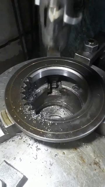 Делаем шестерня на далбежном станке