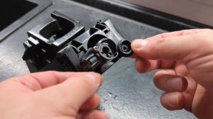 Протечка кофемашины Saeco. Ремонт клапана крема