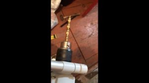 как открутить американку из радиатора если сломались