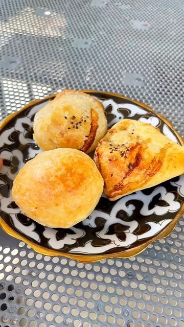 Сомса в Тандыре недалеко от Ташкента 👍😋🇺🇿 смотреть онлайн