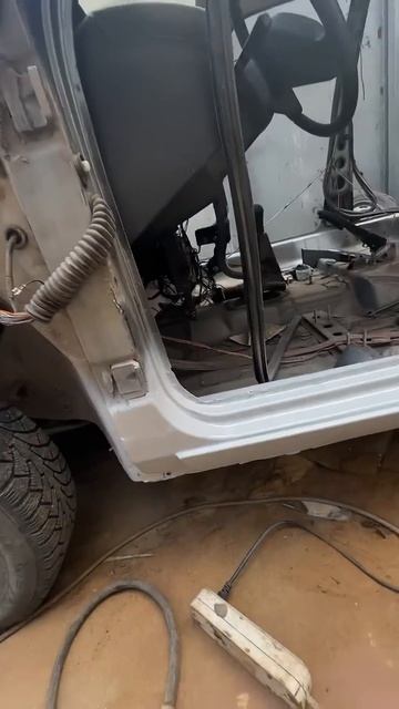 #сварной #automobile #какваритьавто #welding #ремонт #сварка #ме? смотреть онлайн