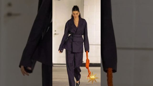 💥 ЗВЕЗДНЫЙ СТРИТСТАЙЛ: Анджелина Джоли, Моника Беллуччи, Дженнифер Лопес смотреть онлайн