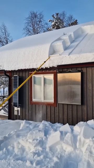 Очистка крыши от снега