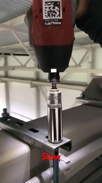 Импульсный винтоверт, замедленная съемка #электрикче?