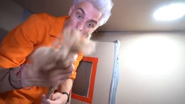 Побег Из КАРТОННОЙ ТЮРЬМЫ Челлендж ! А4✓© смотреть онлайн