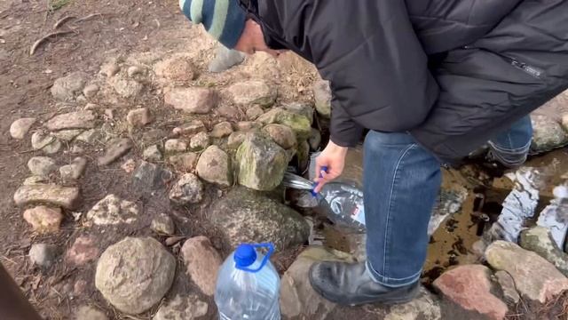 ГДЕ В ЛИТВЕ БЕСПЛАТНАЯ ВОДА | БЕСПОРЯДОК НА ДАЧЕ | ИЗ КО смотреть онлайн