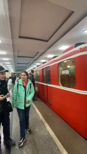 Выставка поездов метро на Партизанской #90летметро