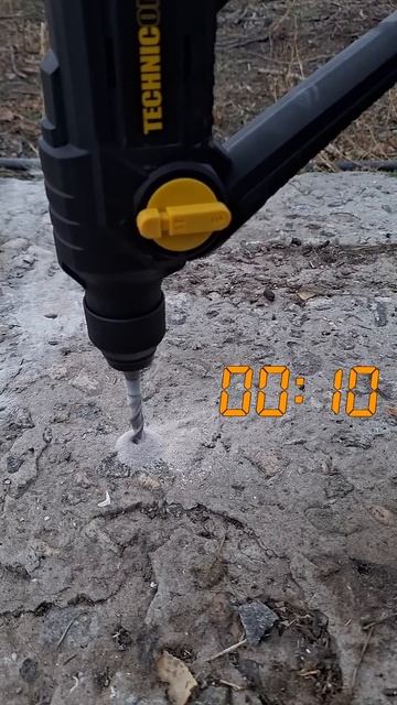 Тест ак. перфоратора Техником TC-CH420 смотреть онлайн