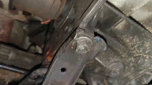 Снятие генератора Нисан Альмера g15, двигатель к4м