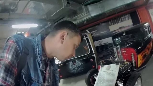 Побывал в Nomusclegarage смотреть онлайн