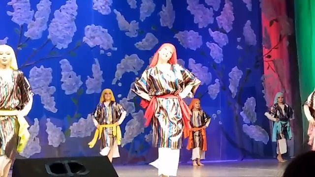 Выступление. народный танец смотреть онлайн